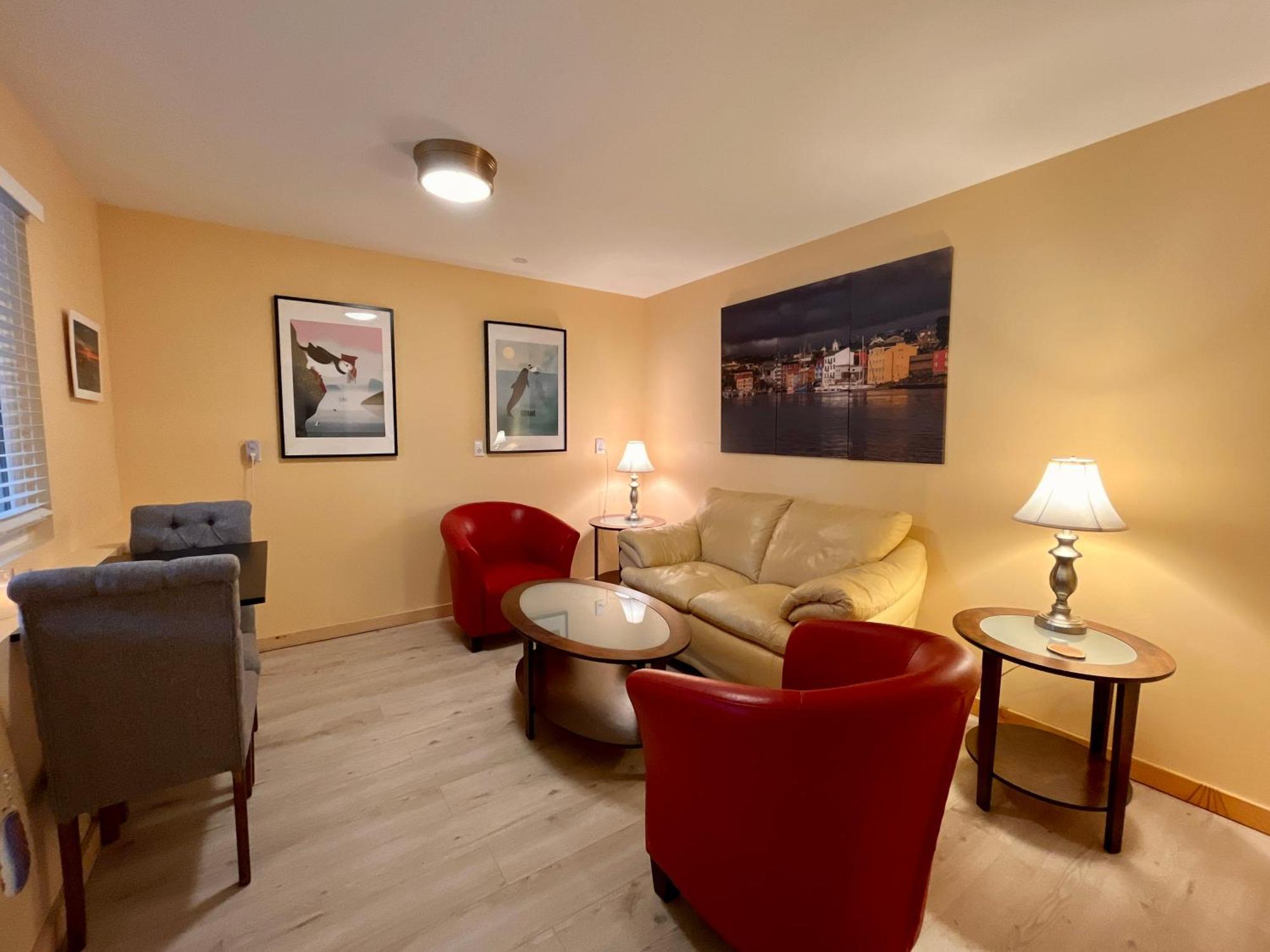 Frigon Suite -Waterfront Port Alice Eksteriør billede